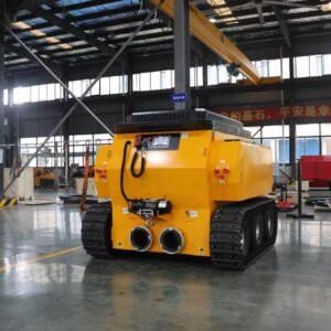 Wireless remote control drainage robot with large drainage flow suitable for all-terrain work